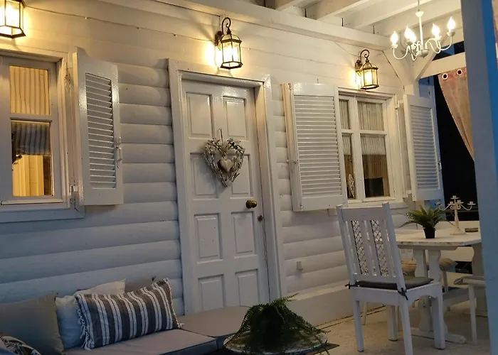 Vintage By The Sea * Palioura