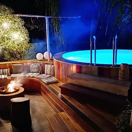 Vintage By The Sea & Jacuzzi Landsted Palioura