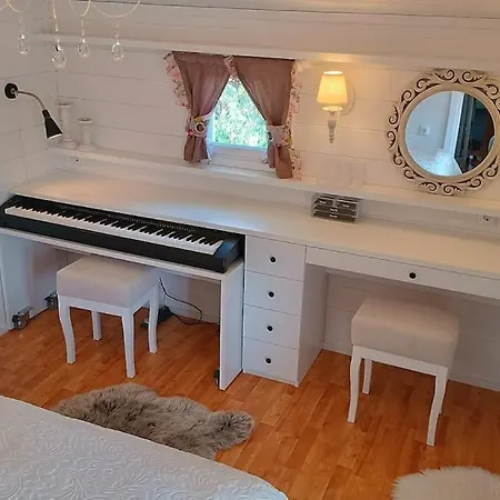 Casă la țară Vintage By The Sea & Jacuzzi