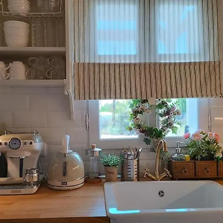 Vintage By The Sea & Jacuzzi *